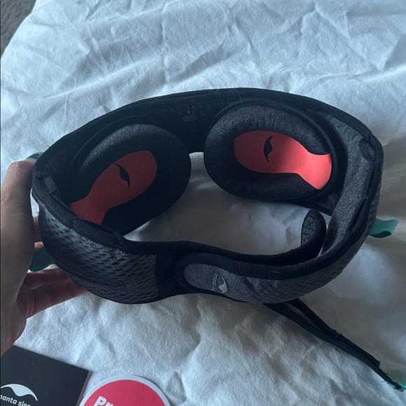 Like new Manta Sound Sleep Mask Headphones (New Gen) - Picture 2 of 5